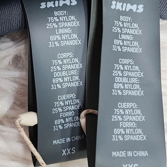 2pcs SKIMS SHAPING SWIM UNLINED UNDERWIRE & SWIM MID COVERAGE BOTTOMS/ XXS/NWT - Picture 14 of 15